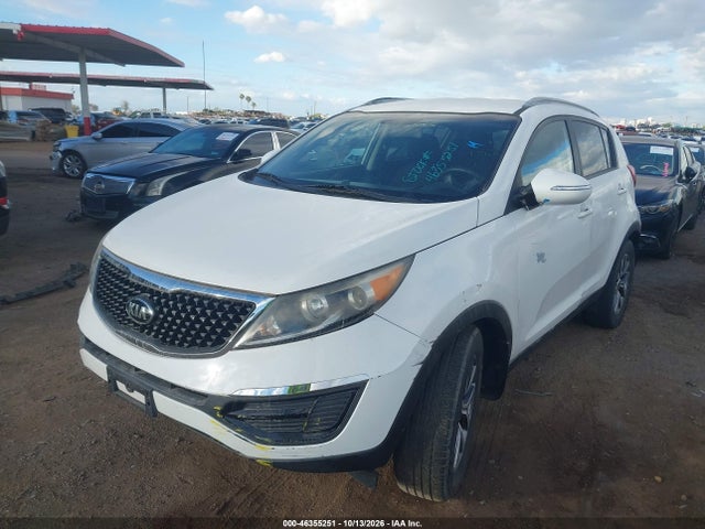 KIA Sportage Lx 2015 KNDPB3AC1F7784319 Image 2