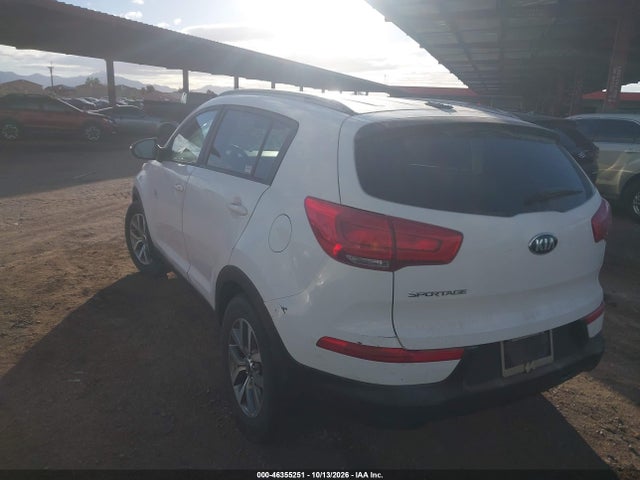 KIA Sportage Lx 2015 KNDPB3AC1F7784319 Image 3