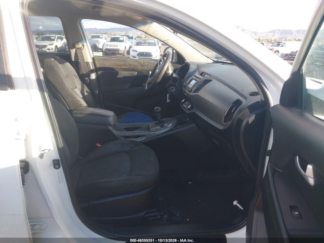 KIA Sportage Lx 2015 KNDPB3AC1F7784319 Image 5
