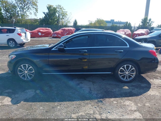 2016 Mercedes-benz C 300 4matic მანქანა იყიდება აუქციონზე, vin: 55SWF4KB9GU125135, აუქციონის ნომერი: 46355428