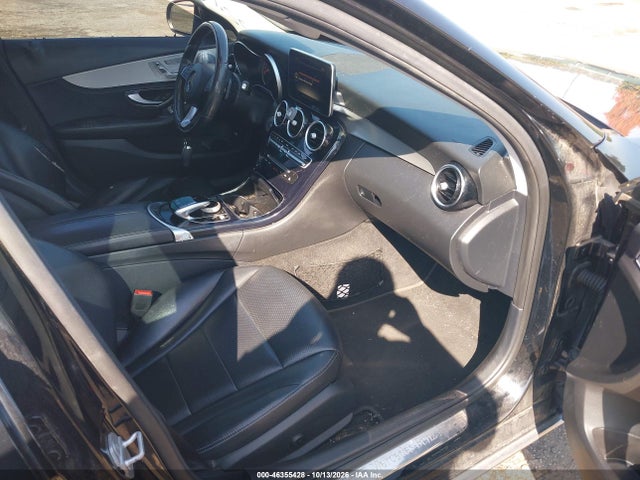 2016 Mercedes-benz C 300 4matic მანქანა იყიდება აუქციონზე, vin: 55SWF4KB9GU125135, აუქციონის ნომერი: 46355428