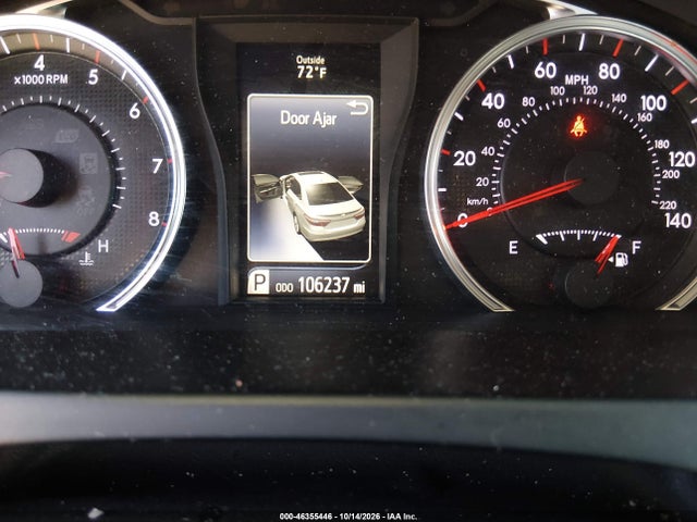 46355446 :رقم المزاد ، 4T1BF1FK5FU010168 vin ، 2015 Toyota Camry Se مزاد بيع