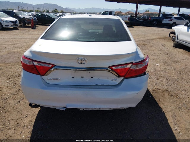 46355446 :رقم المزاد ، 4T1BF1FK5FU010168 vin ، 2015 Toyota Camry Se مزاد بيع