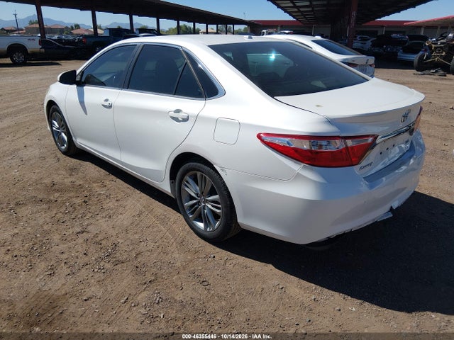 46355446 :رقم المزاد ، 4T1BF1FK5FU010168 vin ، 2015 Toyota Camry Se مزاد بيع