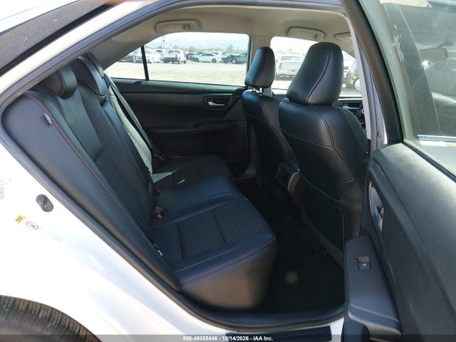 46355446 :رقم المزاد ، 4T1BF1FK5FU010168 vin ، 2015 Toyota Camry Se مزاد بيع