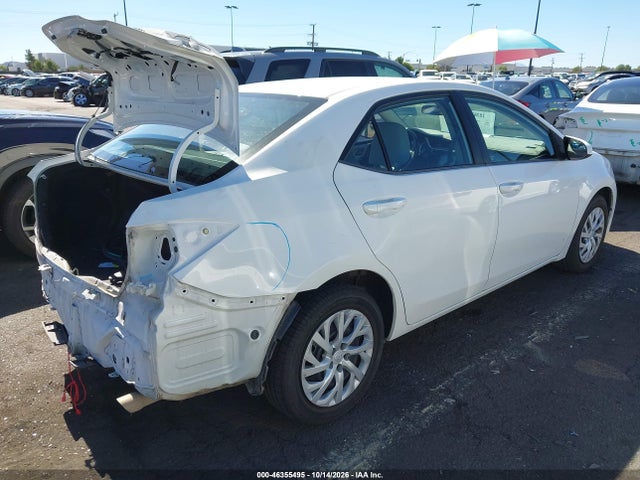 46355495 :رقم المزاد ، 5YFBURHE7JP750455 vin ، 2018 Toyota Corolla Le مزاد بيع