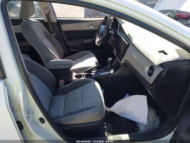 46355495 :رقم المزاد ، 5YFBURHE7JP750455 vin ، 2018 Toyota Corolla Le مزاد بيع