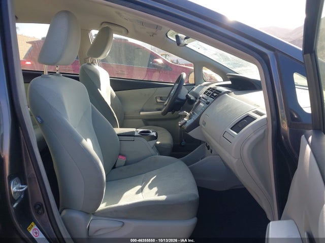 2013 Toyota Prius V Three მანქანა იყიდება აუქციონზე, vin: JTDZN3EU1D3260031, აუქციონის ნომერი: 46355550