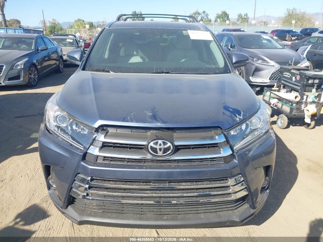 5TDKZRFH9HS510677 Toyota Highlander Xle