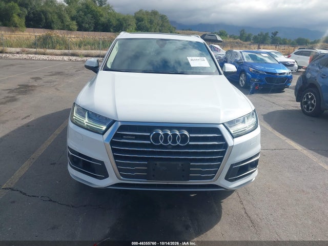 Audi Q7 3.0t Premium 2018 WA1VAAF72JD023071 Image 12