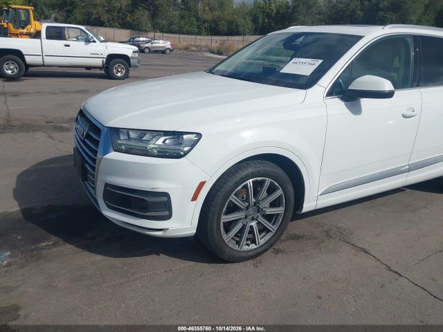 Audi Q7 3.0t Premium 2018 WA1VAAF72JD023071 Image 6