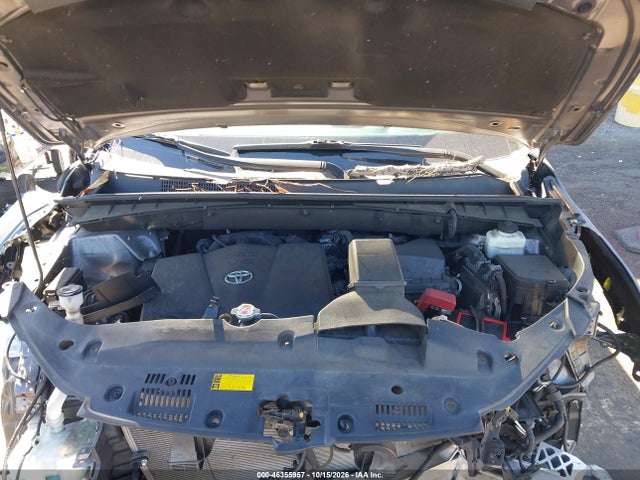 Toyota Highlander Xle 2018 5TDJZRFH2JS833163 Image 10