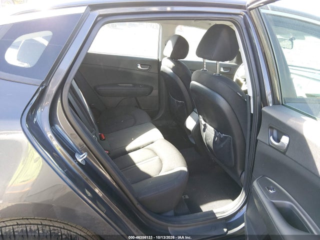 KIA Optima Lx 2017 5XXGT4L38HG147132 Image 8