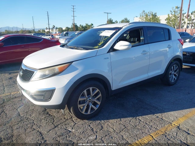 KIA Sportage Lx 2015 KNDPBCAC4F7767952 Image 2