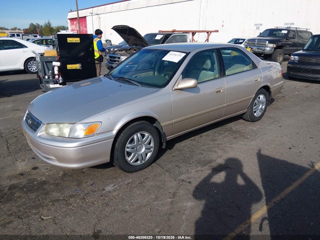 Aukcja sprzedaży 2001 Toyota Camry Ce, vin: 4T1BG22K11U083748, numer aukcji: 46356320