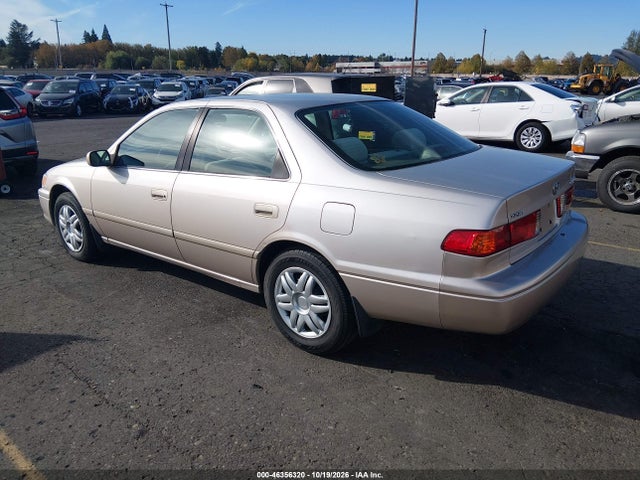 Aukcja sprzedaży 2001 Toyota Camry Ce, vin: 4T1BG22K11U083748, numer aukcji: 46356320