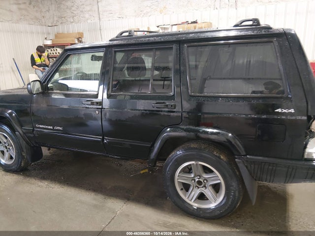 2000 Jeep Cherokee Classic მანქანა იყიდება აუქციონზე, vin: 1J4FF58S0YL109526, აუქციონის ნომერი: 46356360