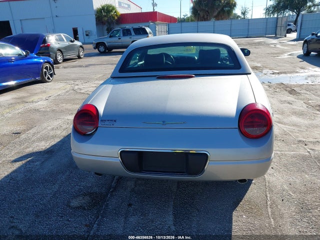 2004 Ford Thunderbird მანქანა იყიდება აუქციონზე, vin: 1FAHP60AX4Y111694, აუქციონის ნომერი: 46356526