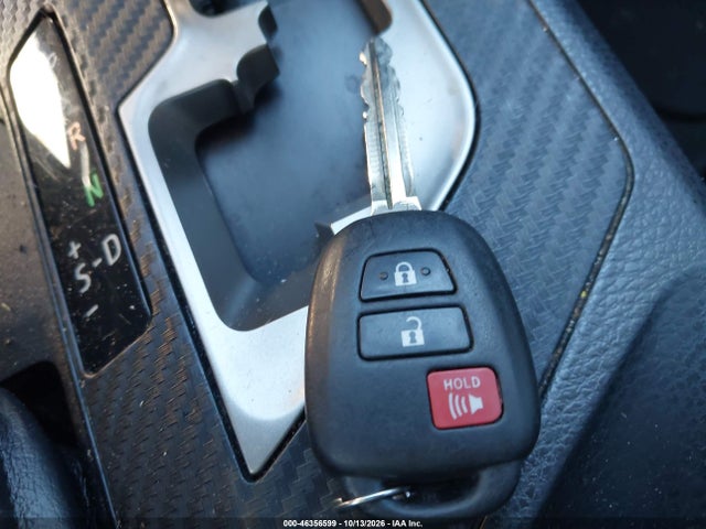 Продажа на аукционе авто 2013 Toyota Rav4 Xle, vin: JTMWFREV0DD012116, номер лота: 46356599