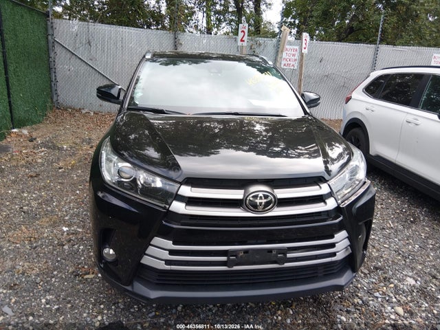 Продаж на аукціоні авто 2019 Toyota Highlander Xle, vin: 5TDJZRFH7KS621716, номер лоту: 46356811