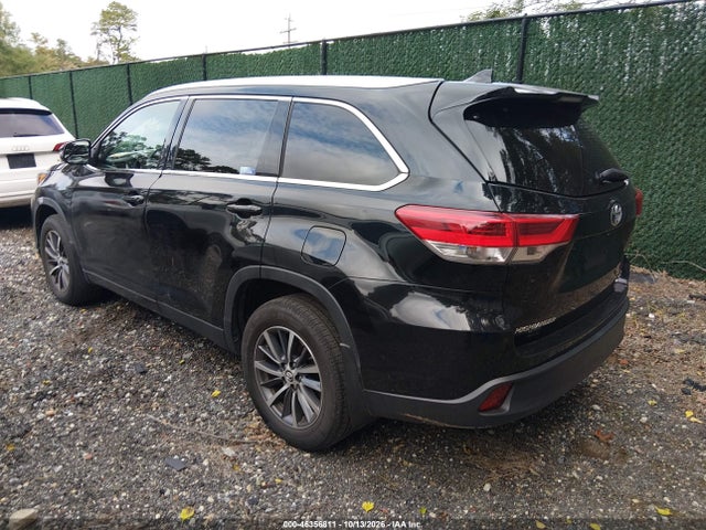 Продаж на аукціоні авто 2019 Toyota Highlander Xle, vin: 5TDJZRFH7KS621716, номер лоту: 46356811