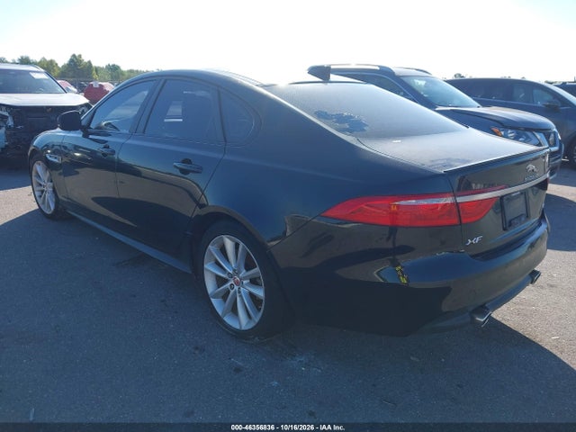 2017 Jaguar Xf 35t R-sport მანქანა იყიდება აუქციონზე, vin: SAJBF4BVXHCY47241, აუქციონის ნომერი: 46356836