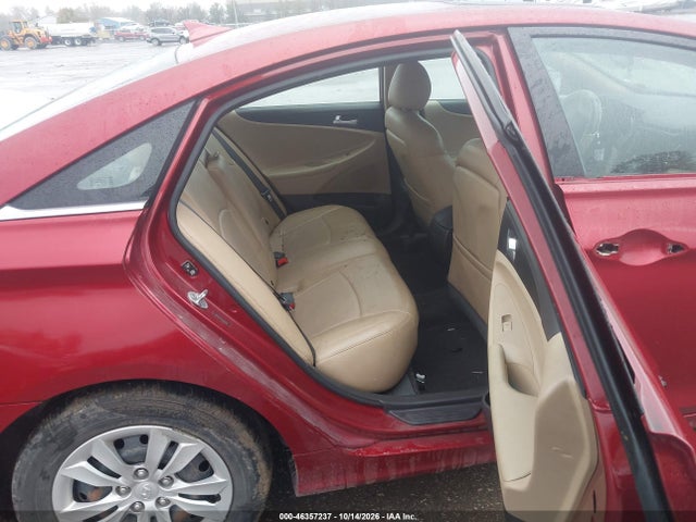 46357237 :رقم المزاد ، 5NPEB4AC5CH346469 vin ، 2012 Hyundai Sonata Gls مزاد بيع