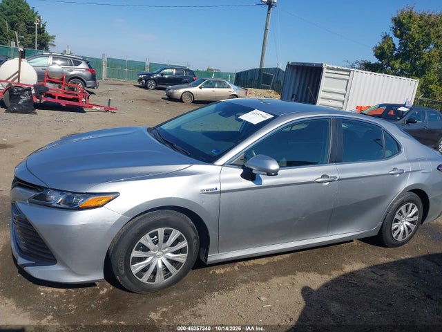 Продаж на аукціоні авто 2019 Toyota Camry Hybrid Le, vin: 4T1B31HK6KU516964, номер лоту: 46357340