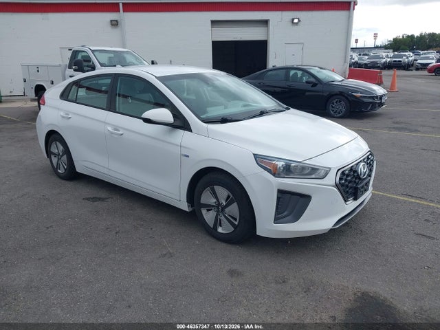 Продаж на аукціоні авто 2020 Hyundai Ioniq Hybrid Blue, vin: KMHC65LC7LU233252, номер лоту: 46357347
