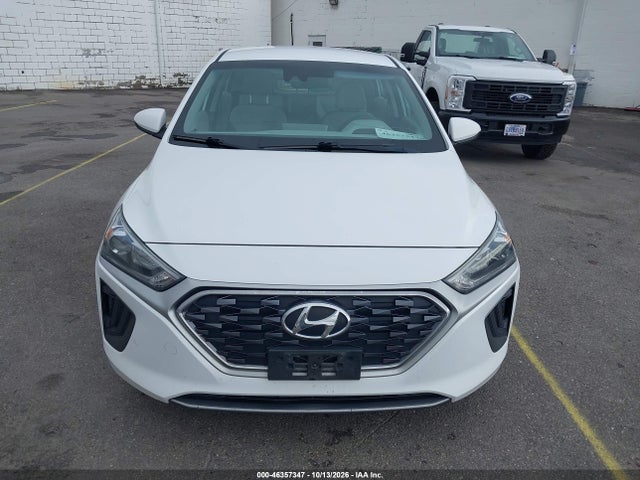 Продаж на аукціоні авто 2020 Hyundai Ioniq Hybrid Blue, vin: KMHC65LC7LU233252, номер лоту: 46357347