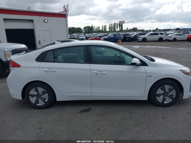 Продаж на аукціоні авто 2020 Hyundai Ioniq Hybrid Blue, vin: KMHC65LC7LU233252, номер лоту: 46357347