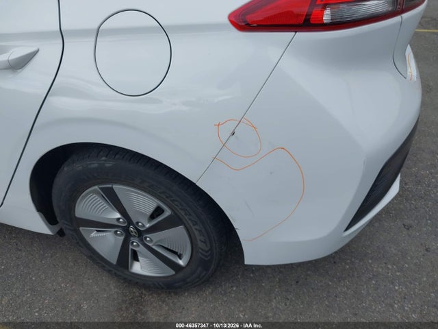 Продаж на аукціоні авто 2020 Hyundai Ioniq Hybrid Blue, vin: KMHC65LC7LU233252, номер лоту: 46357347
