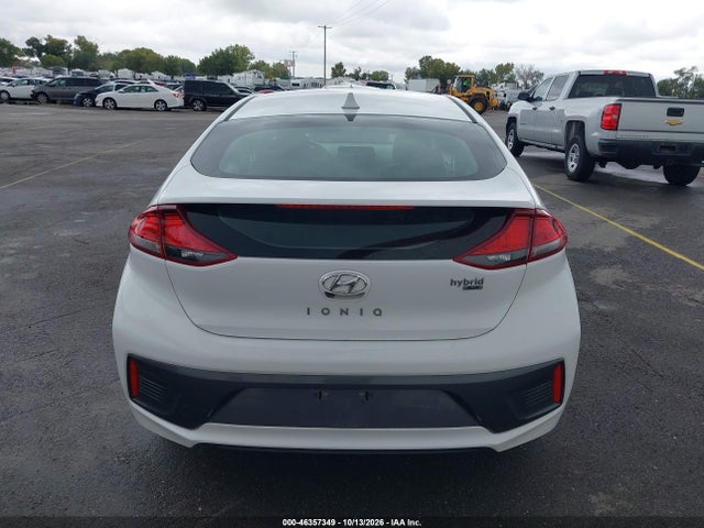 Продаж на аукціоні авто 2020 Hyundai Ioniq Hybrid Blue, vin: KMHC65LC8LU233244, номер лоту: 46357349