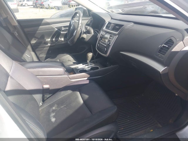 46357351 :رقم المزاد ، 1N4AL3AP3HC165355 vin ، 2017 Nissan Altima 2.5 Sr مزاد بيع