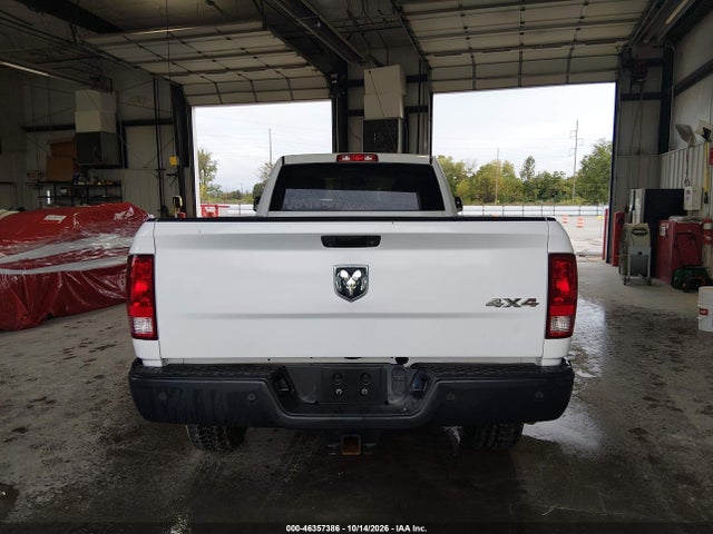 46357386 :رقم المزاد ، 3C63R3GL2HG710519 vin ، 2017 Ram 3500 Tradesman  4x4 8' Box مزاد بيع