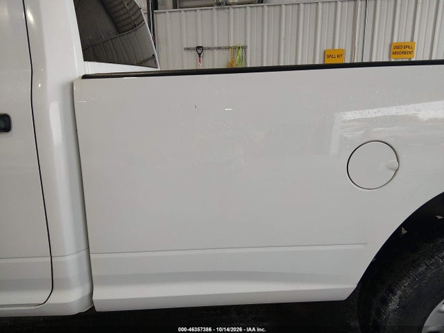 46357386 :رقم المزاد ، 3C63R3GL2HG710519 vin ، 2017 Ram 3500 Tradesman  4x4 8' Box مزاد بيع