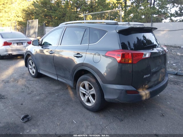 Продаж на аукціоні авто 2015 Toyota Rav4 Xle, vin: 2T3RFREVXFW334703, номер лоту: 46357678