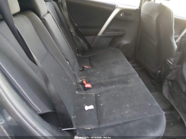 Продаж на аукціоні авто 2015 Toyota Rav4 Xle, vin: 2T3RFREVXFW334703, номер лоту: 46357678