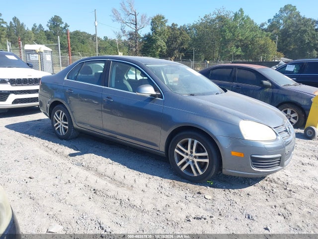 46357930 :رقم المزاد ، 3VWSF71K75M606199 vin ، 2005 Volkswagen Jetta 2.5 مزاد بيع