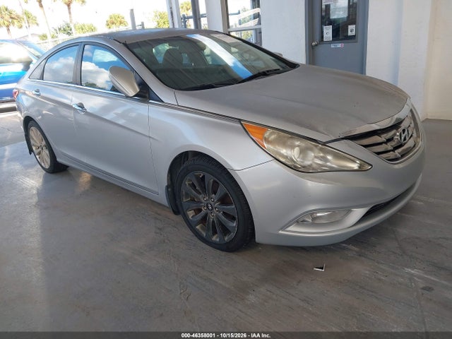 46358001 :رقم المزاد ، 5NPEC4AB7CH359115 vin ، 2012 Hyundai Sonata Se 2.0t مزاد بيع