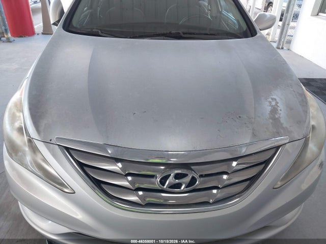 46358001 :رقم المزاد ، 5NPEC4AB7CH359115 vin ، 2012 Hyundai Sonata Se 2.0t مزاد بيع