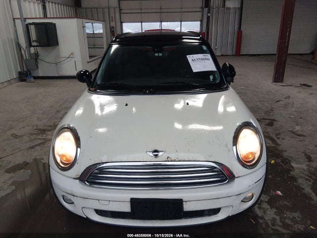 2009 Mini Cooper Clubman მანქანა იყიდება აუქციონზე, vin: WMWML33559TX34451, აუქციონის ნომერი: 46358006