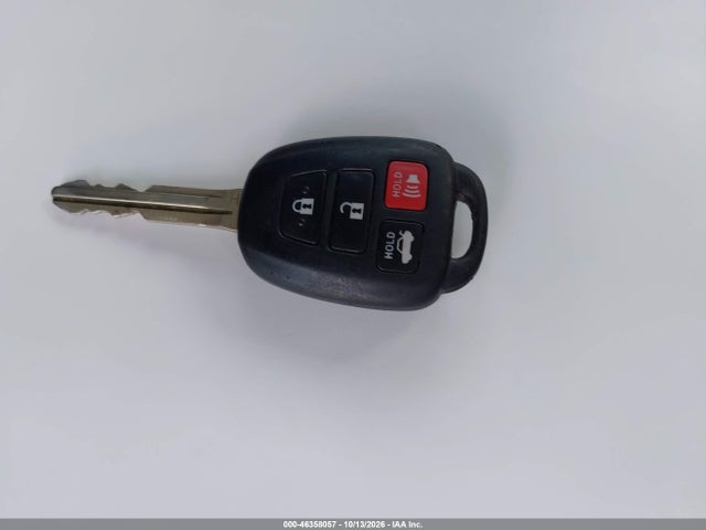 46358057 :رقم المزاد ، 2T1BURHE3EC030656 vin ، 2014 Toyota Corolla S Plus مزاد بيع