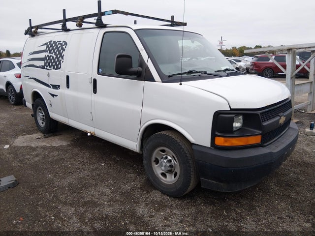 46358164 :رقم المزاد ، 1GCWGAFF2H1135235 vin ، 2017 Chevrolet Express 2500 Work Van مزاد بيع