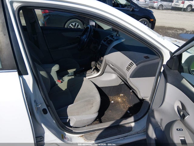 Продаж на аукціоні авто 2013 Toyota Corolla Le, vin: 5YFBU4EE7DP140860, номер лоту: 46358362