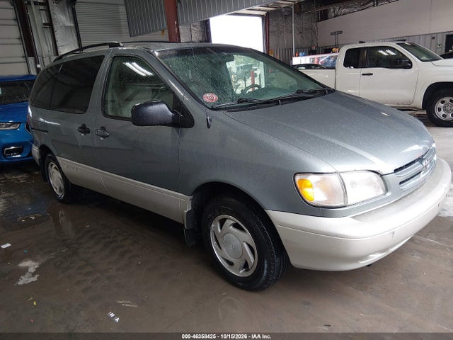 46358425 :رقم المزاد ، 4T3ZF13C3YU292218 vin ، 2000 Toyota Sienna Le/xle مزاد بيع