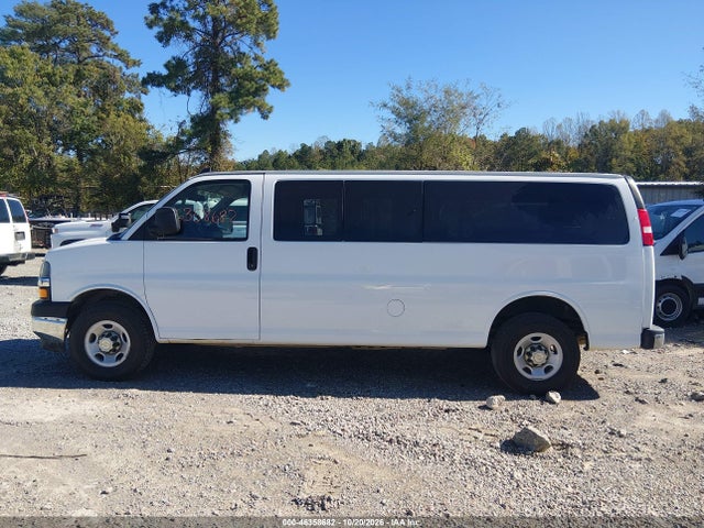 46358682 :رقم المزاد ، 1GAZGPF77R1140207 vin ، 2024 Chevrolet Express Passenger Rwd 3500 Extended Wheelbase Lt مزاد بيع