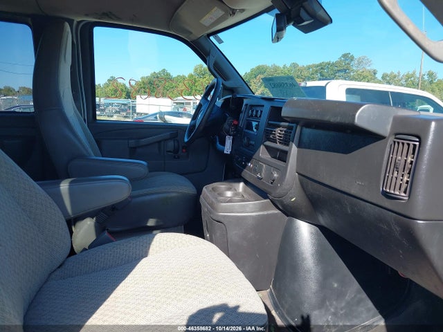46358682 :رقم المزاد ، 1GAZGPF77R1140207 vin ، 2024 Chevrolet Express Passenger Rwd 3500 Extended Wheelbase Lt مزاد بيع