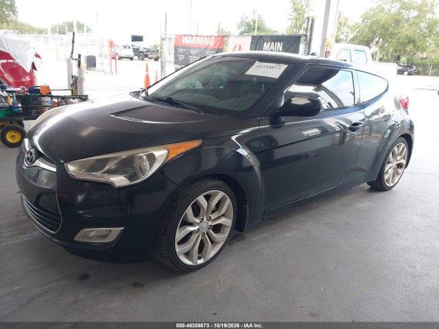 Aukcja sprzedaży 2012 Hyundai Veloster Base W/red/black, vin: KMHTC6AD2CU078782, numer aukcji: 46358873