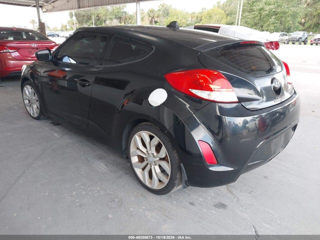 Aukcja sprzedaży 2012 Hyundai Veloster Base W/red/black, vin: KMHTC6AD2CU078782, numer aukcji: 46358873